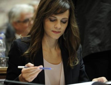 Ε. Αχτσίογλου: Έρχεται η προκήρυξη επτά νέων προγραμμάτων για 22.500 ανέργους από τον ΟΑΕΔ